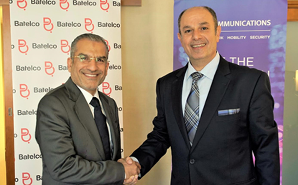 Batelco Chief Global Business Officer Adel Al-Daylami and Tata Communications Senior Vice President for Middle East, Central Asia and Africa Radwan Moussalli following the signing of the agreement