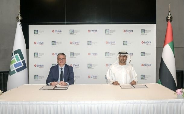 (right to left) Nasir Al Nabhani, CEO, MDC Business Management Services and Renaud Capris, CEO, Enova at the signing ceremony.