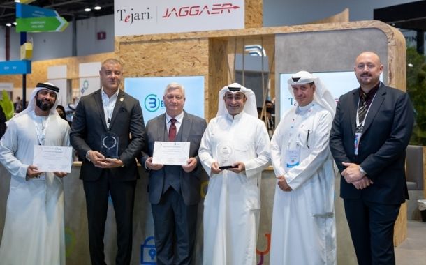 (L-R): Abdulqader Ramkooni - Director of Government Relations, JAGGAER; Hany Mosbeh – Vice President Sales MEA, JAGGAER; Jim Counts – President and CEO, Bridge Medical, Rashed S. AlFadala – General Manager, Bridge Medical; Tallal Al Mutawa – Director of Finance and Administration, Bridge Medical; Darren Martin - Director of Commercial and Group Operations, Bridge Medical