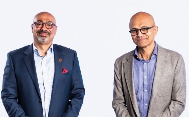 (Left to Right) Hatem Dowidar, CEO, e&; Satya Nadella, Chairman and CEO, Microsoft