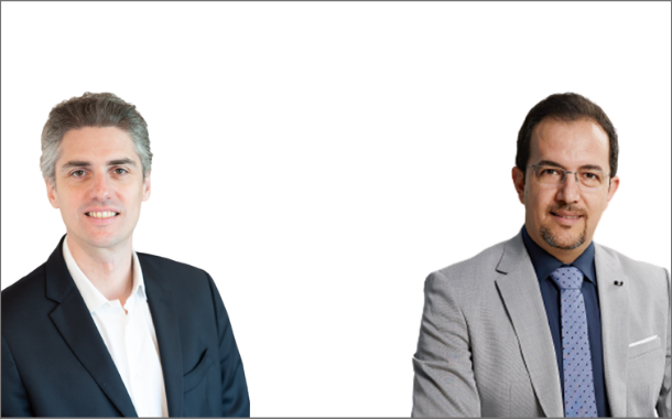 (Left to Right) Jacques de La Rivière, CEO of Gatewatcher; M. Mobasseri – CEO, emt Distribution.