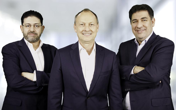 (L-R) Mahmoud Nimer, President of StarLink, Klaus Schlichtherle, CEO of Infinigate Group and Nidal Othman, CEO of Starlink