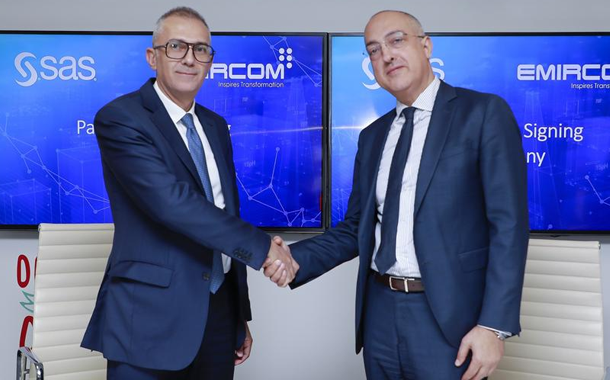 (L-R) Mohamad Abu Zaki, CEO, Emircom Michel Ghorayeb, Managing Director, UAE SAS.