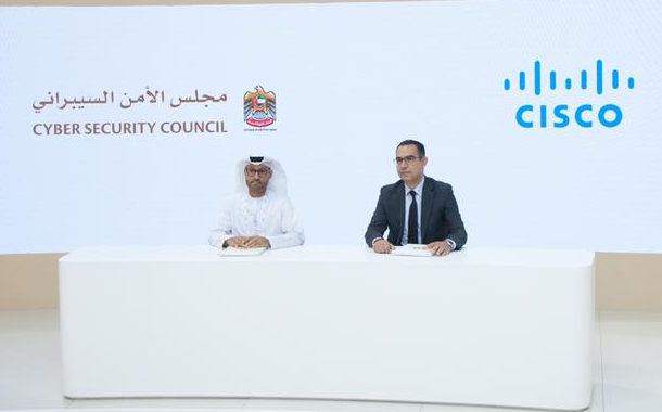 (L-R) Dr. Mohammed Hamad Al Kuwaiti, Chairman of the Cyber ​​Security Council, UAE Government and Abdelilah Nejjari Managing Director, Gulf Region Cisco