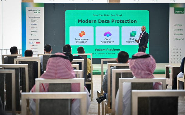 Mohamad Rizk, Regional Director, Middle East & CIS at Veeam Software presenting the keynote address at the VeeamON Tour in Riyadh.