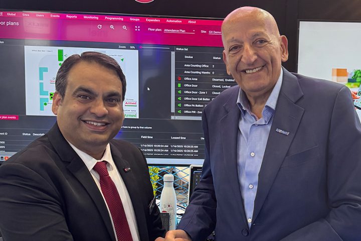 (L) Thomas Napora, General Manager and Vice President EMEA at ICT (R) Ali Baghdadi, Senior Vice President & Chief Country Executive, META, Ingram Micro