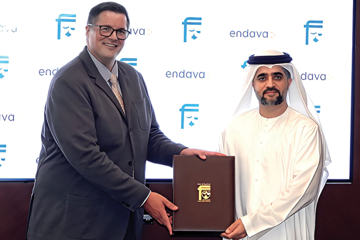 (L) David Boast, General Manager – UAE & KSA, Endava & (R) Mr. Khalil Ebrahim, Deputy Managing Director at Port of Fujairah