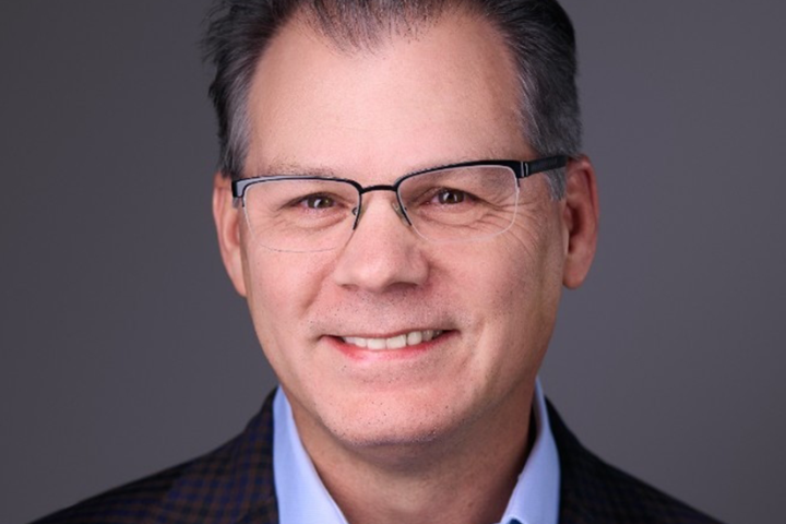 Keith Costello, Global Managing Director and Lead of Applications, DXC Consulting and Engineering Services at DXC