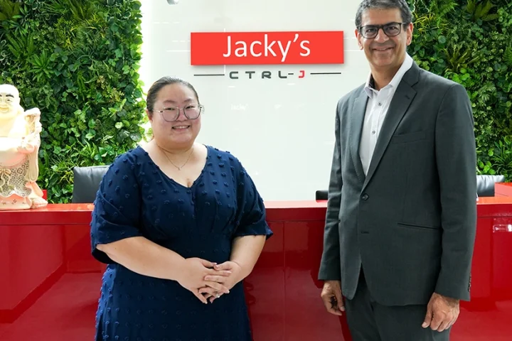 Ang Wern Chie, COO of General Microsystems and Ashish Panjabi, COO at Jacky’s Business Solutions