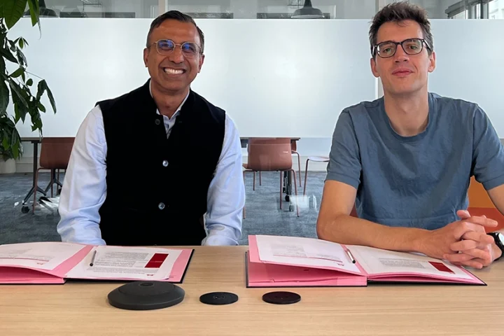 CAPTION >> (Left to right) Abhijit Dubey, CEO and Chief AI Officer, NTT DATA, and Arthur Mensch, CEO Mistral AI