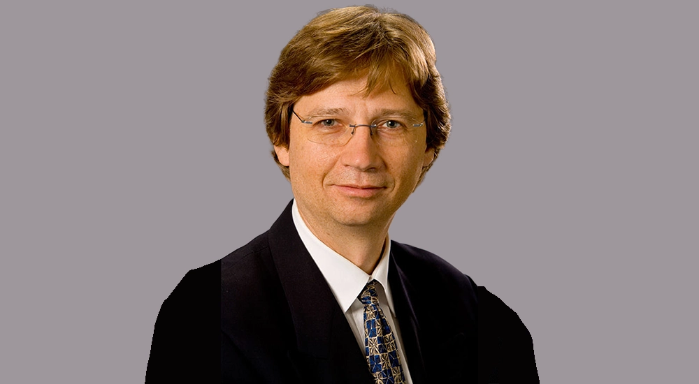 John-David Lovelock, Distinguished VP Analyst at Gartner.