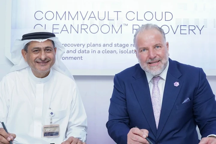 H.E. Engineer Ibrahim Yousef Raml, CEO of SAAED and Yahya Kassab, Sales Director and General Manager, Gulf and KSA, Commvault