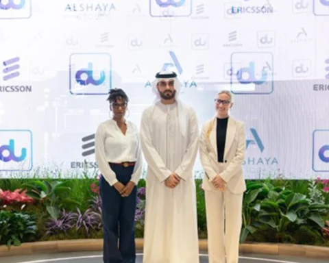 Seneca Cottom, Head of Sustainability at Alshaya Group; Jasim Al Awadi - Chief ICT Officer at du; Petra Schirren,President Gulf at Ericsson Europe, Middle East and Africa at the signing.