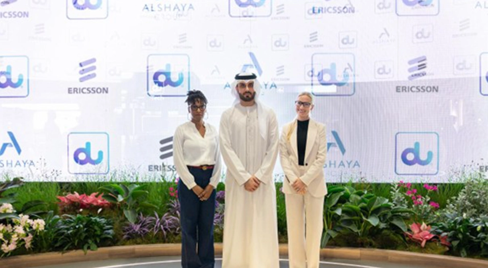 Seneca Cottom, Head of Sustainability at Alshaya Group; Jasim Al Awadi - Chief ICT Officer at du; Petra Schirren,President Gulf at Ericsson Europe, Middle East and Africa at the signing.