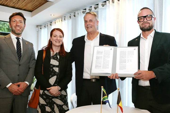 From left Nicolas Fierens Gevaert Belgium Consul General_ Catherine Bauwens Awex_ Anton Jac