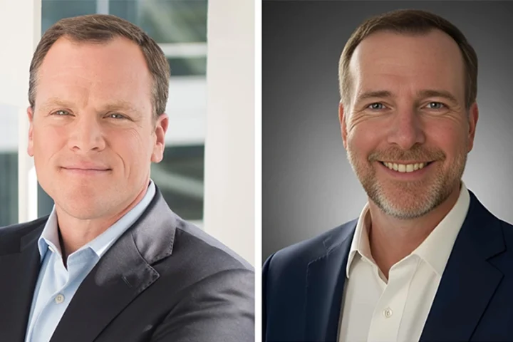 (L-R) Josh Kahn, SVP and GM, Core Business Workflows, ServiceNow and Russell Jukes, Chief Digital Information Officer, DXC