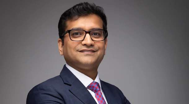 Naveen Kumar, Senior Associate Director, Janus Henderson