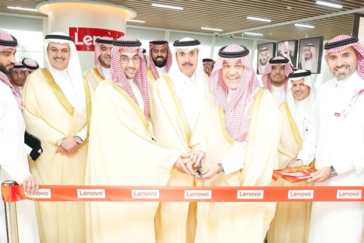 (L-R) H.E. Mohammed AlJasser, TASAMA Business Services Chief Executive Officer | Eng. Mohammed AlRobayan, Deputy Minister of Technology, MCIT | Eng. Mohammed Alqahtani, EVP, Partnerships & Capability Building, LCGPA | H.E. Fahad bin Abduljalil Al-Saif, Minister of Investment, MISA | Dr. Abdullah Al-Faifi, Deputy Governor, DGA