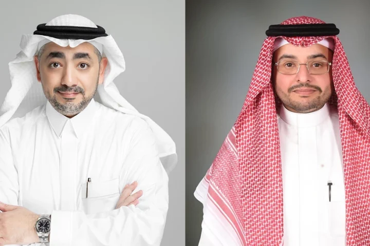 (L-R) Suhail Hasanain, Senior Director and General Manager, MEA at NetApp and Saeed Alzahrani, Country Manager, Saudi Arabia at NetApp.