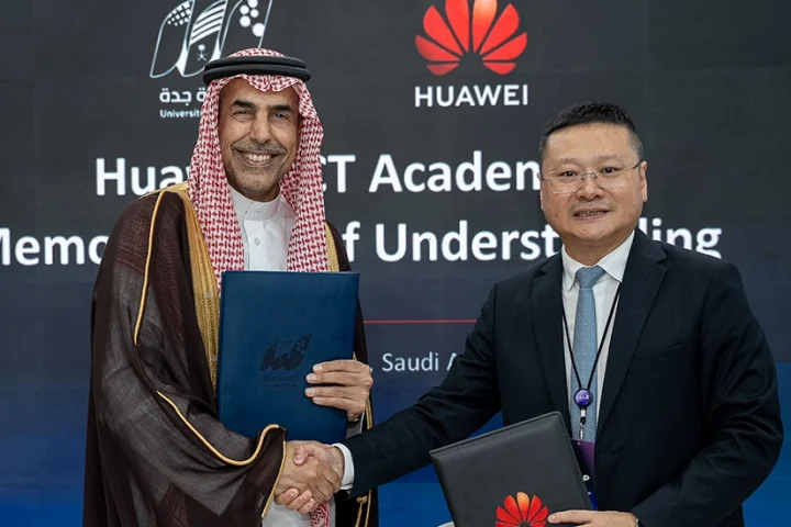 New Huawei ICT Academy agreements signed at LEAP 2026 in Saudi Arabia.