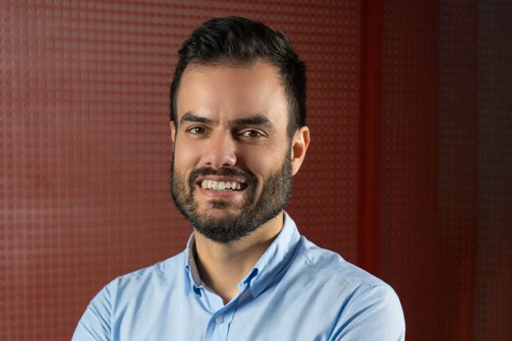 Leandro Galli, Solutions Engineer Director, Confluent.