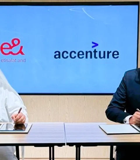 e& UAE and Accenture to accelerate digital transformation.