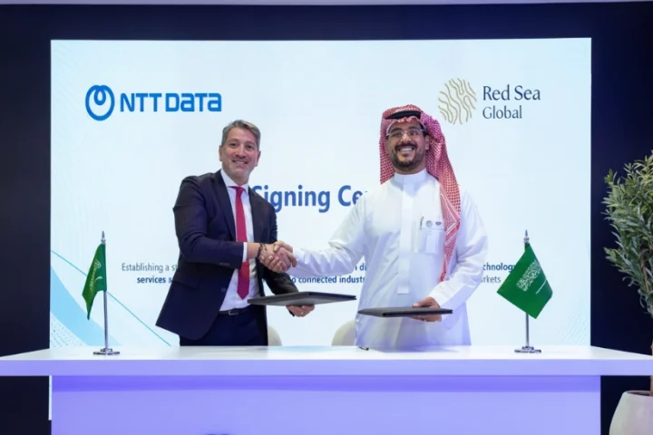 (L-R) Rami Beidas, Managing Director, Saudi Arabia at NTT DATA and Sultan Moraished, Group Head of Technology and Corporate Excellence of Red Sea Global.