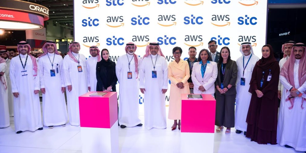 stc group signs AI and 5G agreements at LEAP 2026.