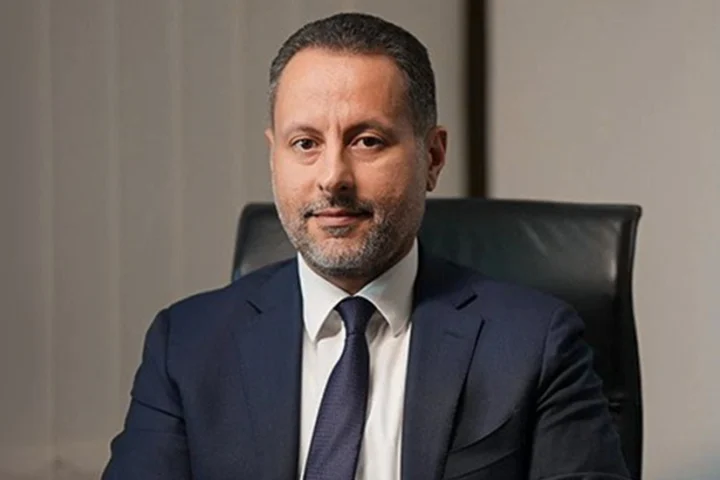 Kamil Hilali, Independent Director, AHOY.
