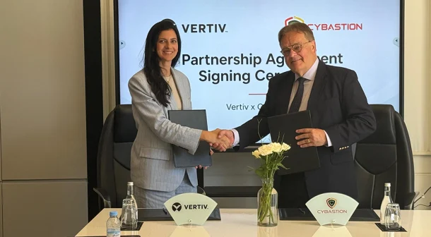 (L-R) Zineb Kamri, regional director for Northwest Africa at Vertiv and Dr. Thierry Wandji, CEO of Cybastion.